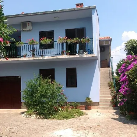 In Villa, Private Pool, Big Garden, Close To Sea And Old Town Apartment Zadar