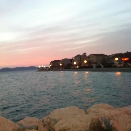 Apartment In Villa, Private Pool, Big Garden, Close To Sea And Old Town