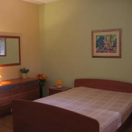 Appartamento In Villa, Private Pool, Big Garden, Close To Sea And Old Town Zara