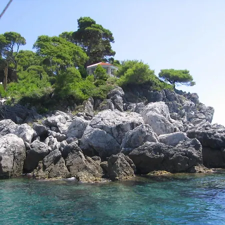 In Villa, Private Pool, Big Garden, Close To Sea And Old Town Apartment *