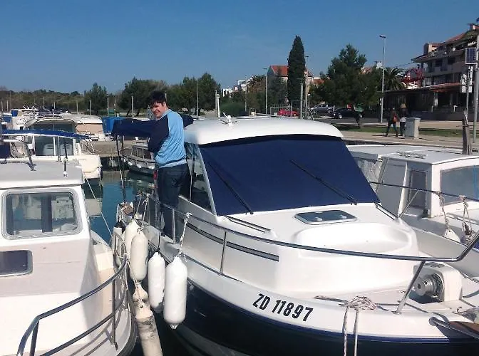 In Villa, Private Pool, Big Garden, Close To Sea And Old Town アパート