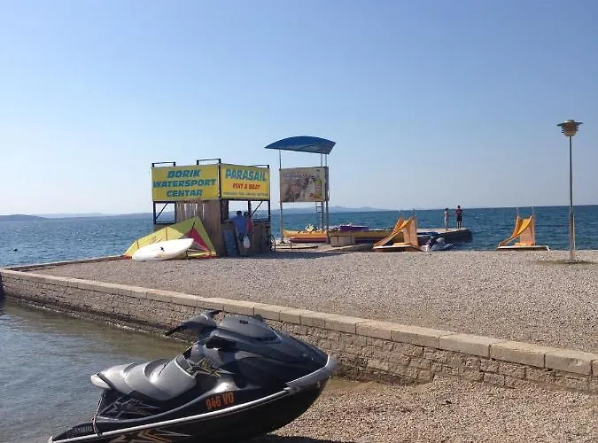 アパート In Villa, Private Pool, Big Garden, Close To Sea And Old Town ザダル